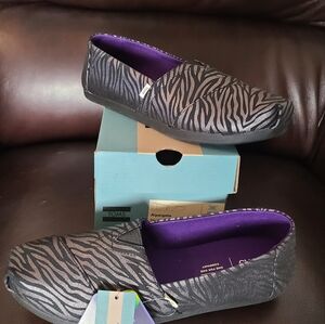 Tom's Alpargata Black Zebra print